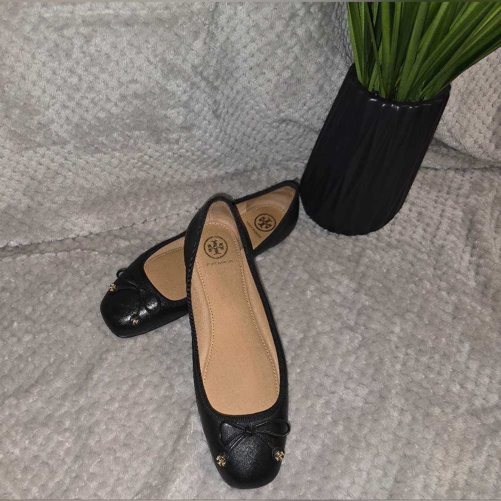 Tory Burch flats